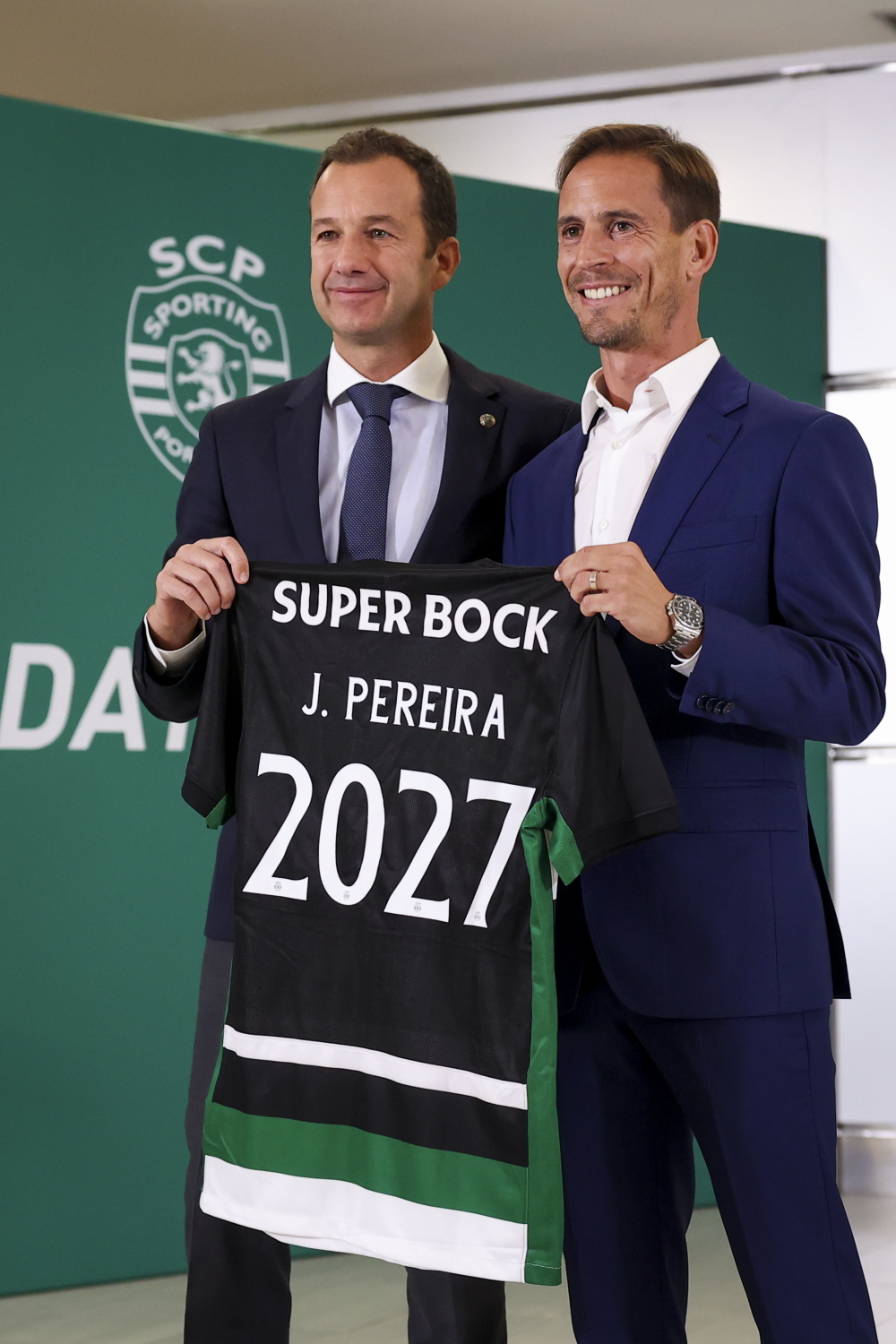 金年会APP-关于今夜突围战来临，葡萄牙体育围绕欧联官宣签约，底气十足，身体对抗强度拉满的信息