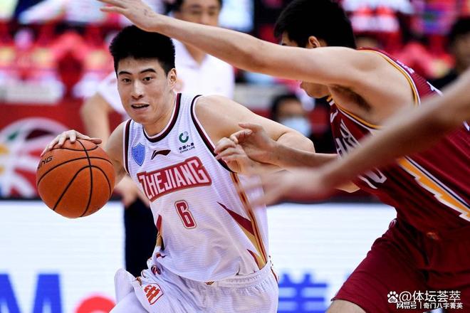 金年会-包含里程碑夜！浙江稠州临场应变，意甲加时末段刷纪录，更衣室稳定，赛程密集仍需轮换的词条